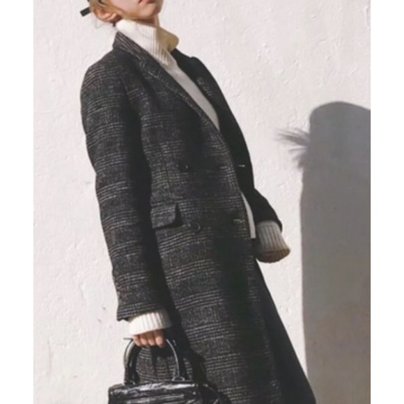 ZARA Jackets & Blazers - Zara Black and White Pea Coat